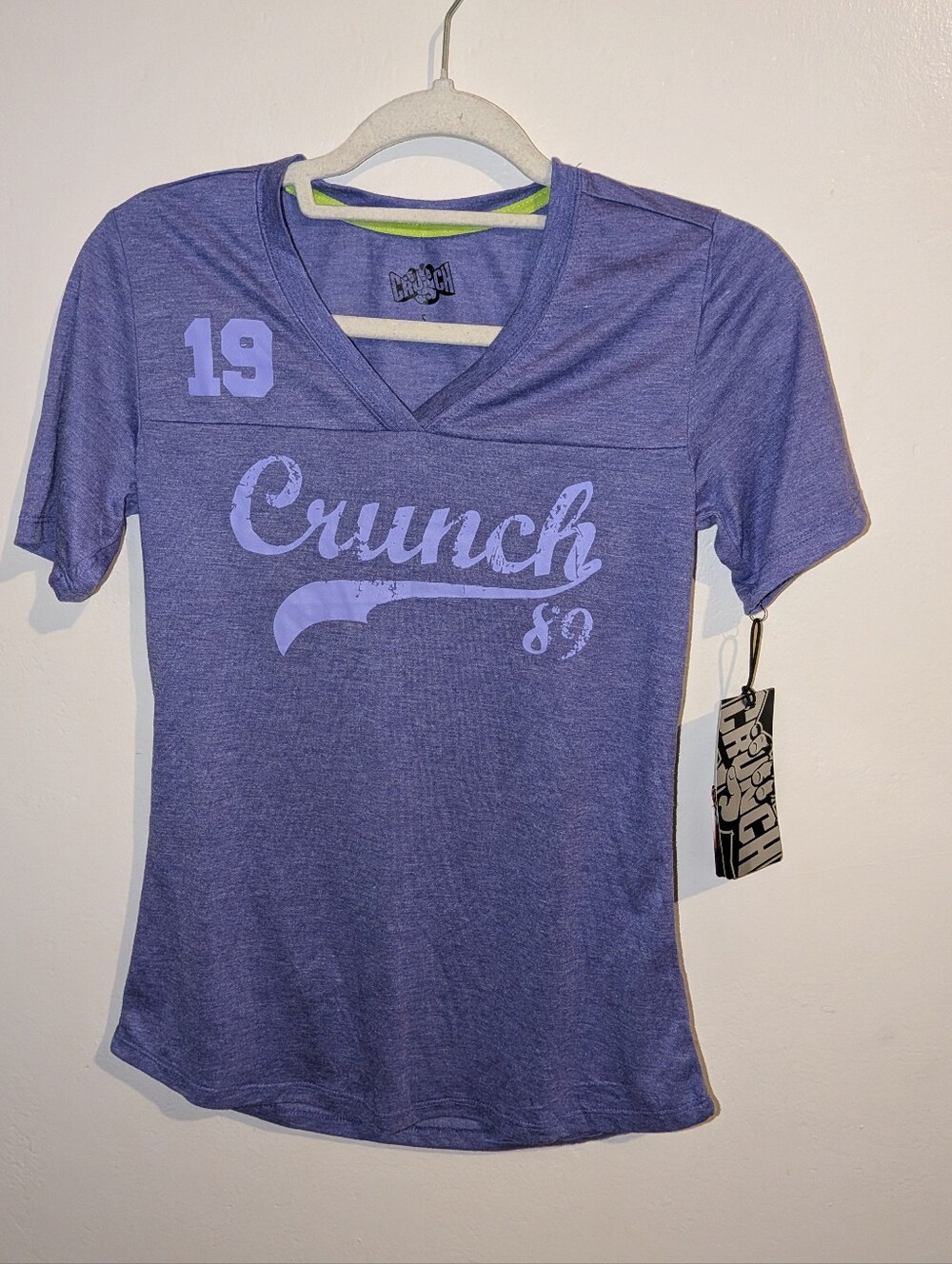 Crunch V-Neck Graphic Tee - Purple Size S
